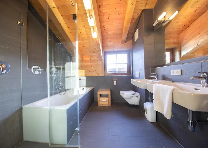 شقة Duxeranger C 10 كريمل